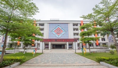 狮山高级中学美丽校园铺就成才之路狮高速度跑进理想大学